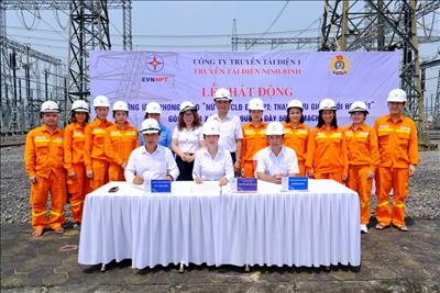Đơn vị đầu tiên trong PTC1 phát động phong trào “Nữ công nhân viên chức lao động EVNNPT tham mưu giỏi, phối hợp tốt” góp phần xây dựng đường dây 500kV mạch 3