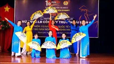 Video clip: Hội thi Duyên dáng áo dài nữ CNVC Công ty Truyền tải điện 4 và thi cắm hoa Phụ nữ Việt Nam
