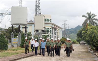 Đoàn công tác Cục An ninh kinh tế thăm và làm việc tại Trạm biến áp 500kV Sơn La