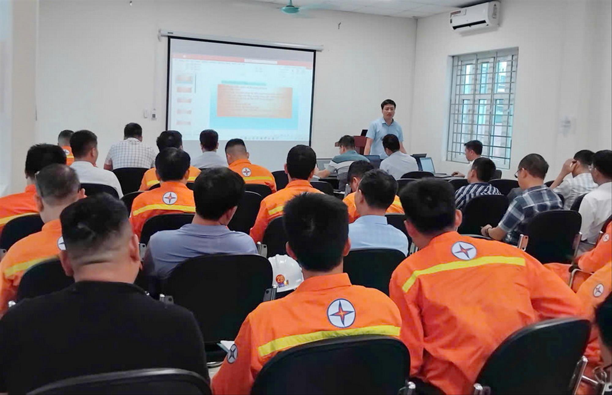 PTC1 đào tạo nâng cao năng lực kiểm tra thiết bị nhất thứ 
