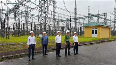 Đội Truyền tải điện Đông Bắc 3 được đánh giá cao trong công tác phòng, chống khủng bố tại Trạm biến áp 500kV Hiệp Hòa