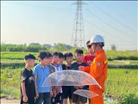 Hiểm họa từ việc thả diều gần hành lang lưới điện truyền tải