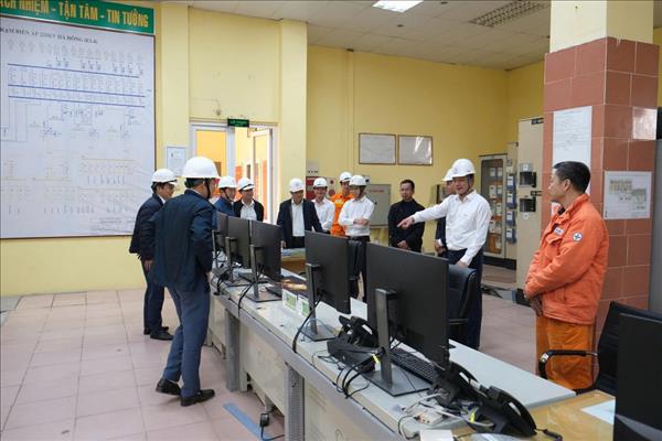 EVNNPT kiểm tra công tác đảm bảo điện phục vụ Đại hội đại biểu toàn quốc lần thứ XIV của Đảng