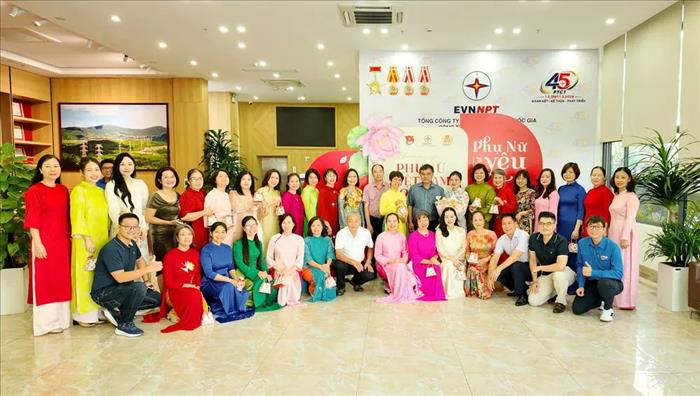 PTC1 gặp mặt nữ CBCNV Cơ quan Công ty nhân Ngày Phụ nữ Việt Nam 20/10