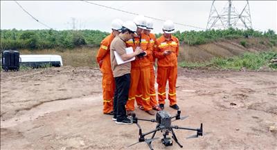 Ứng dụng khoa học công nghệ vào quản lý vận hành đường dây giúp nâng cao chất lượng chuyên môn