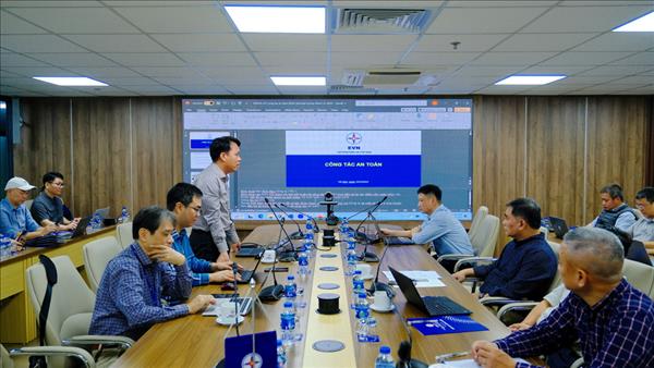 PTC1 tổ chức thành công khóa huấn luyện an toàn điện năm 2025 dành cho lãnh đạo quản lý
