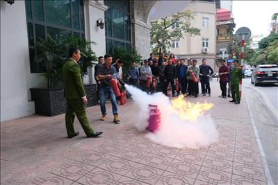 Phổ biến, quán triệt và triển khai thực hiện Chỉ thị số 02-CT/TW của Ban Bí thư về công tác phòng cháy, chữa cháy, cứu nạn, cứu hộ trong tình hình mới