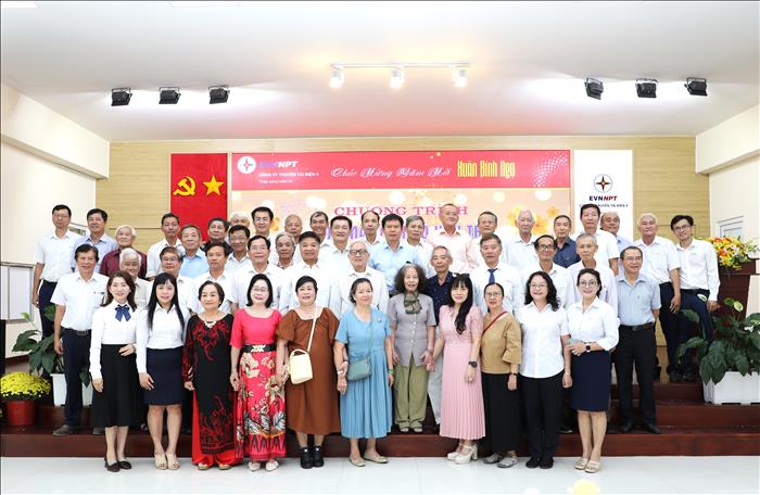 Công ty Truyền tải điện 4 – Họp mặt, tri ân Cán bộ hưu trí nhân dịp xuân Bính Ngọ