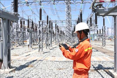 Truyền tải điện Ninh Thuận: Chuyển đổi số trong hệ thống lưới điện truyền tải