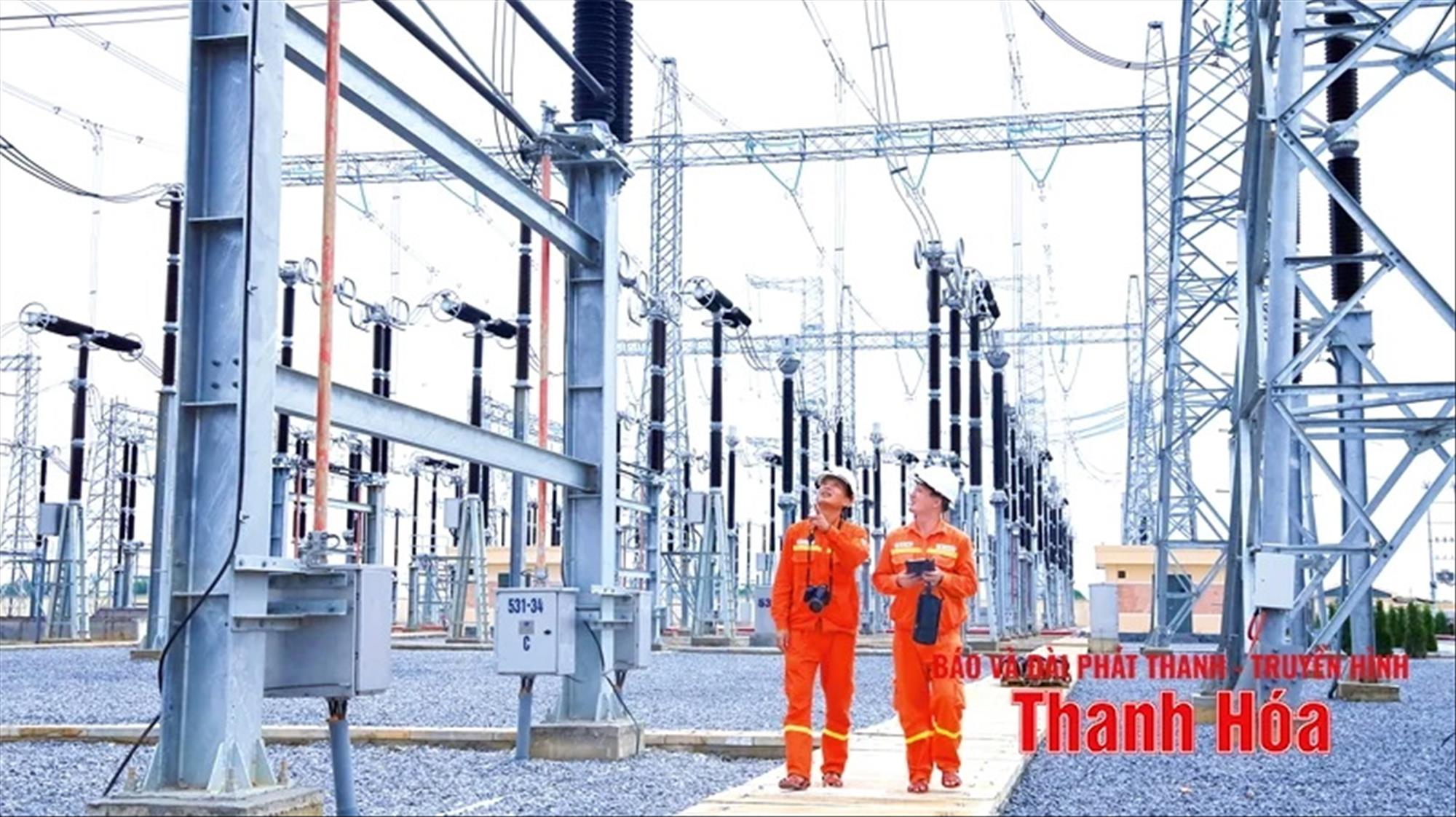 Bảo đảm truyền tải điện an toàn, liên tục mùa nắng nóng
