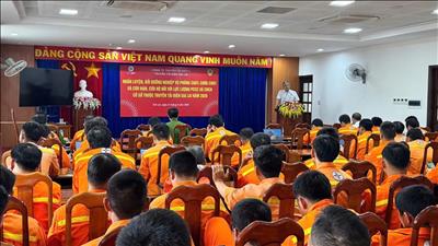 Công đoàn EVNNPT: Đồng hành nâng kỹ năng, bồi đắp bản lĩnh nghề