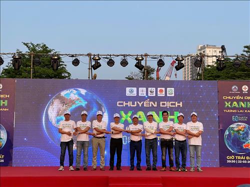 Công ty Truyền tải điện 2 hưởng ứng sự kiên “Giờ Trái đất năm 2025” 