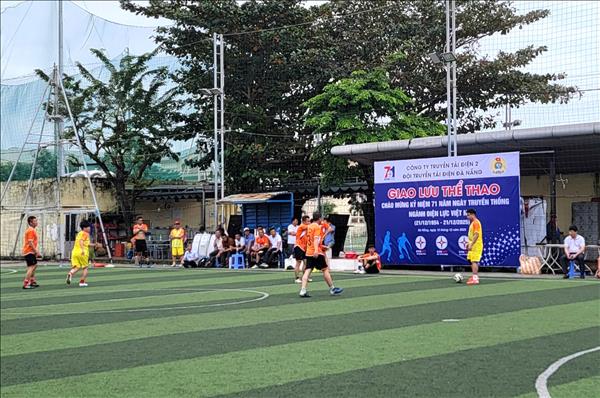 6 đội bóng của PTC2 giao lưu thể thao chào mừng 71 năm Ngày truyền thống ngành Điện lực Việt Nam