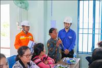 Đẩy mạnh công tác tuyên truyền bảo vệ lưới điện vận hành an toàn mùa nắng nóng 2025