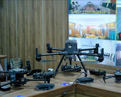 Công ty Truyền tải điện 1: Nghiên cứu thêm các giải pháp ứng dụng UAV vào công tác vận hành và kiểm tra lưới điện