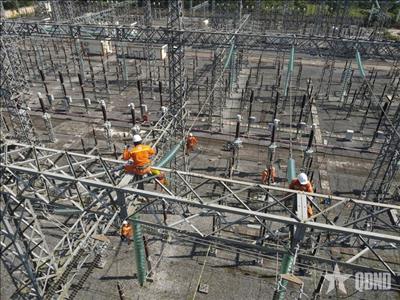 Đảm bảo “trục xương sống” truyền tải điện miền Trung trong cao điểm mùa khô 2026