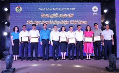 Tổng công ty Truyền tải điện Quốc gia giành giải nhì toàn đoàn cuộc thi “Nét đẹp người thợ điện Việt Nam”