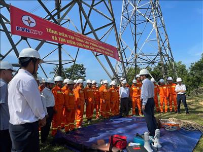 Công ty Truyền tải điện 2  tổng diễn tập phòng chống thiên tai và tìm kiếm cứu nạn năm 2025 