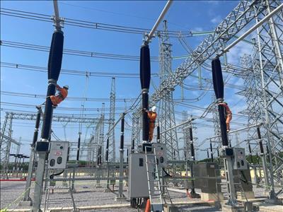 Công ty Truyền tải điện 2 nỗ lực đảm bảo cung cấp điện phục vụ bầu cử Quốc hội và Hội đồng nhân dân các cấp