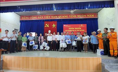 Truyền tải điện Đà Nẵng tuyên truyền bảo vệ an toàn lưới điện và hoạt động an sinh xã hội