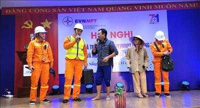 Công ty Truyền tải điện 2 tổ chức hội nghị áp dụng giá trị cốt lõi vào công việc và Ngày hội văn hóa EVNNPT năm 2025