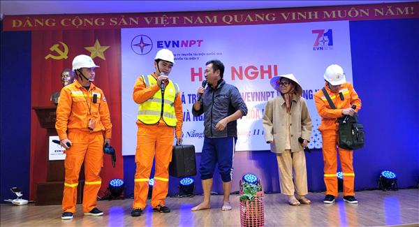 Công ty Truyền tải điện 2 tổ chức hội nghị áp dụng giá trị cốt lõi vào công việc và Ngày hội văn hóa EVNNPT năm 2025