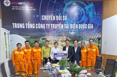 Công đoàn Điện lực Việt Nam thăm hỏi và chúc Tết người lao động tại Truyền tải điện Kon Tum