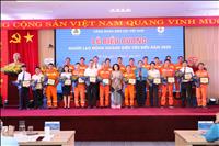 Lan tỏa những tấm gương tiêu biểu - Thắp sáng niềm tin người thợ Truyền tải điện
