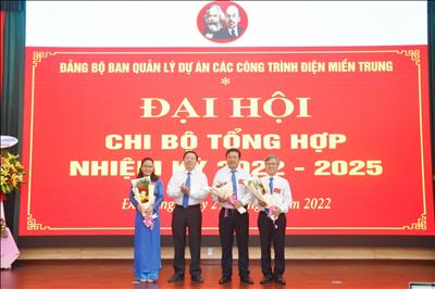 Các chi bộ trực thuộc Đảng bộ Ban Quản lý dự án các công trình điện Miền Trung tổ chức thành công Đại hội Chi bộ nhiệm kỳ 2022-2025