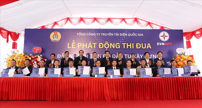 Công đoàn EVNNPT - đồng hành cùng chuyên môn, lan tỏa phong trào thi đua trên các công trình trọng điểm