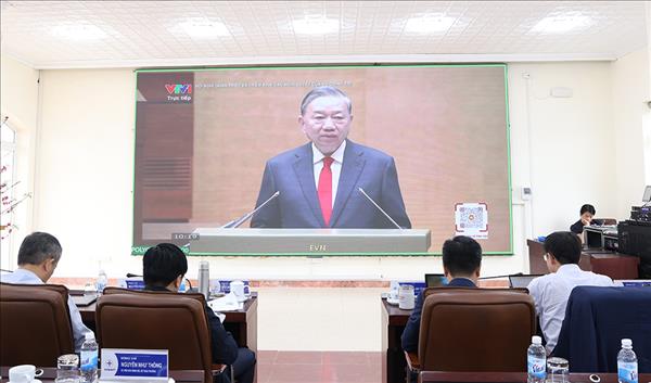 Đảng bộ EVNNPT tham gia Hội nghị quán triệt, triển khai Nghị quyết số 79-NQ/TW và Nghị quyết số 80-NQ/TW của Bộ Chính trị