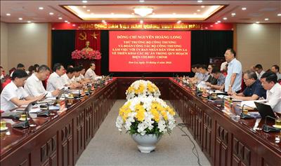 Thứ trưởng Bộ Công Thương Nguyễn Hoàng Long làm việc tại Sơn La, thúc đẩy tiến độ các dự án năng lượng