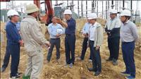 Bí thư Đảng ủy, Chủ tịch HĐTV EVN kiểm tra tiến độ Dự án được chọn gắn biển chào mừng Đại hội Đảng bộ EVN lần thứ IV