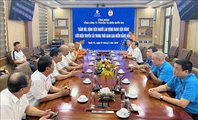 Công đoàn EVNNPT động viên người lao động Truyền tải điện Nghệ An, Thanh Hóa và Ninh Bình nhân Tháng Công nhân năm 2026