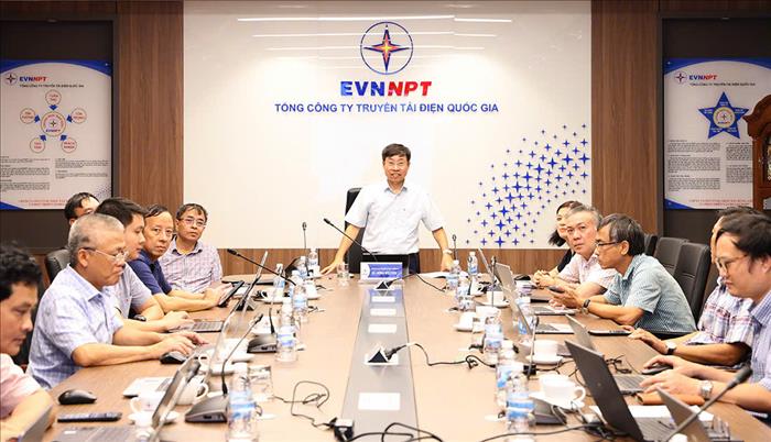 Đảng ủy EVNNPT tập huấn và thực hành sử dụng phần mềm Sổ tay đảng viên điện tử