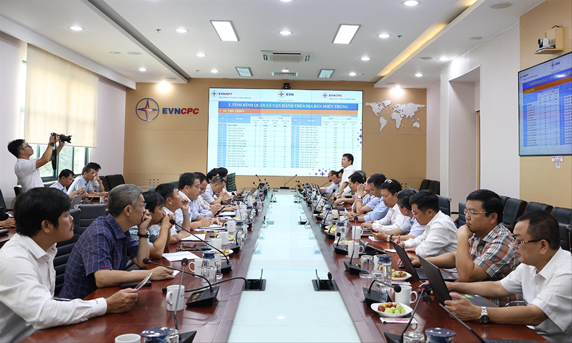EVNNPT và EVNCPC tăng cường phối hợp để đẩy nhanh tiến độ các dự án đầu tư xây dựng