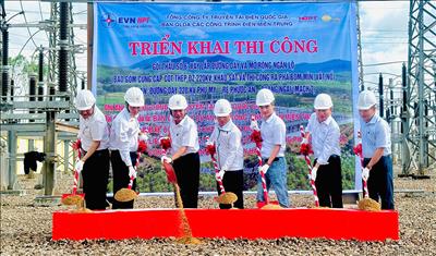 Triển khai thi công Dự án đường dây 220kV Phù Mỹ - rẽ Phước An - Quảng Ngãi (mạch 2)