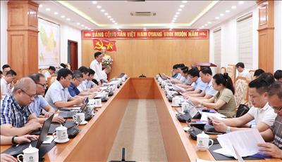 Tháo gỡ vướng mắc, đẩy nhanh tiến độ các dự án truyền tải điện trên địa bàn tỉnh Lai Châu