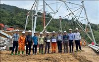 Lãnh đạo EVNNPT kiểm tra công trường và động viên người lao động thi công Dự án đường dây 500kV Lào Cai – Vĩnh Yên