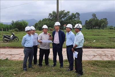Phó Tổng giám đốc EVNNPT Nguyễn Ngọc Tân kiểm tra tiến độ 3 dự án tại miền Trung - Tây Nguyên