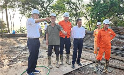 Lãnh đạo EVN, EVNNPT kiểm tra tiến độ thi công móng Dự án đường dây 500kV mạch 3 đoạn qua tỉnh Thái Bình