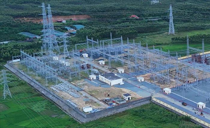 Trạm biến áp 220kV Bá Thiện được nâng công suất lên gấp đôi để tăng cường đảm bảo điện cho tỉnh Phú Thọ