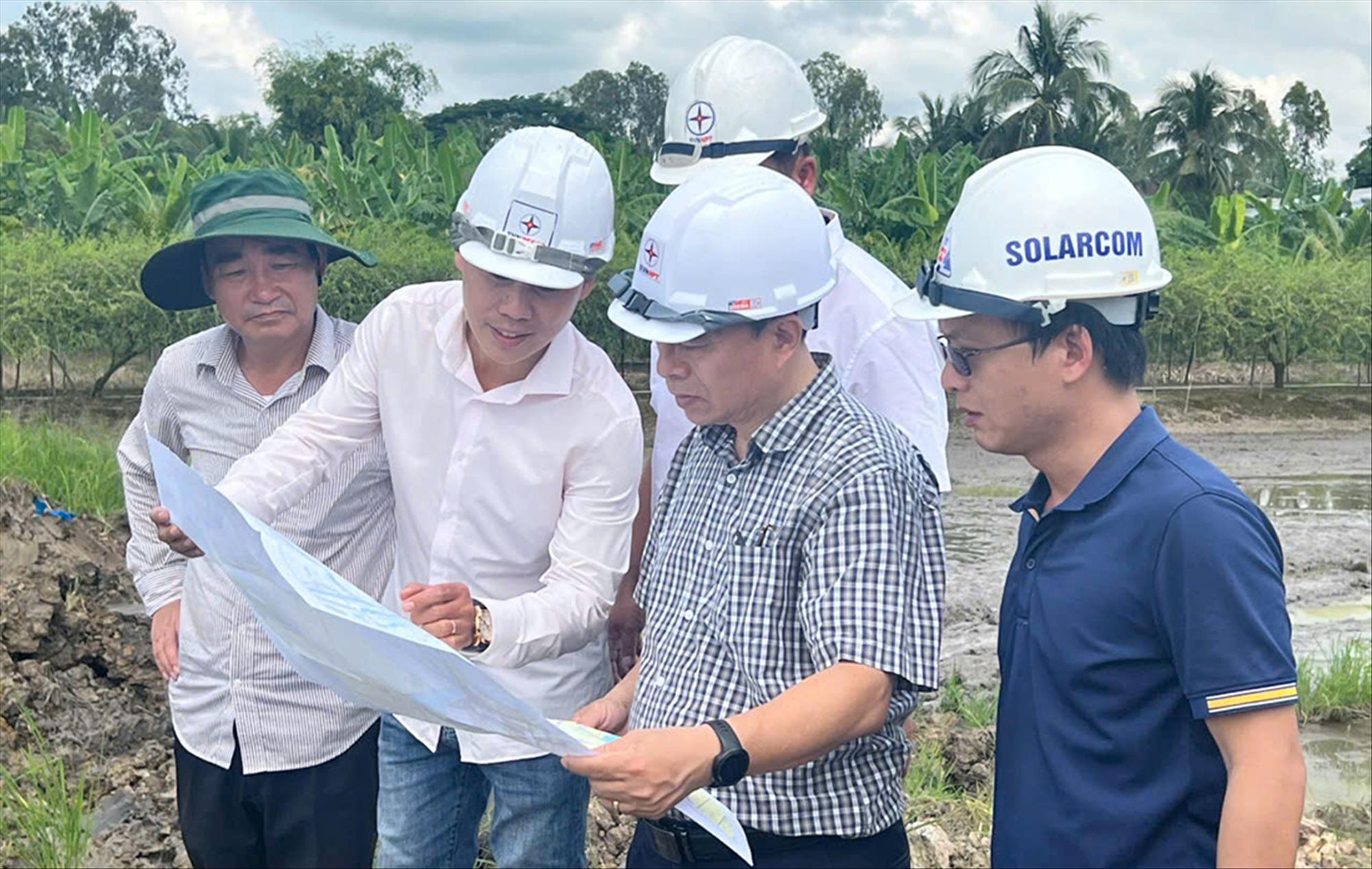 Tập trung nguồn lực, đẩy nhanh tiến độ thi công Dự án đường dây 220kV Hồng Ngự - Châu Đốc