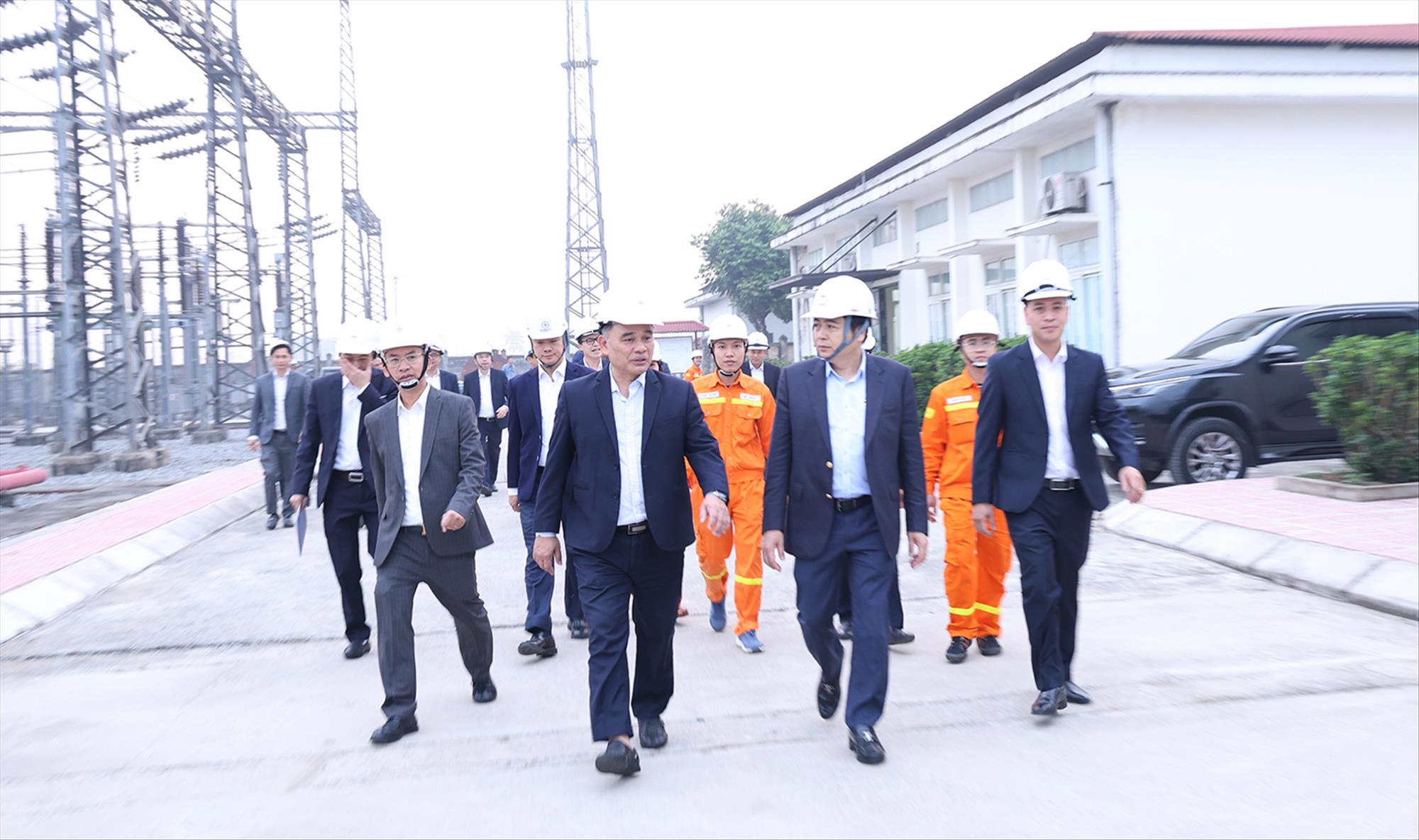 EVNNPT tập trung đảm bảo công tác vận hành an toàn, tin cậy lưới truyền tải trong năm 2026