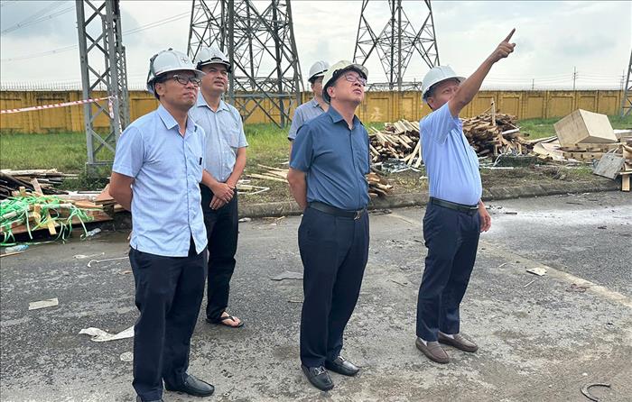 Tổng giám đốc EVNNPT kiểm tra tiến độ Dự án lắp máy 2 Trạm biến áp 500kV Tây Hà Nội