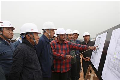 Chùm ảnh: Nỗ lực thi công để đưa Dự án trạm biến áp 500kV Thanh Hóa về đích