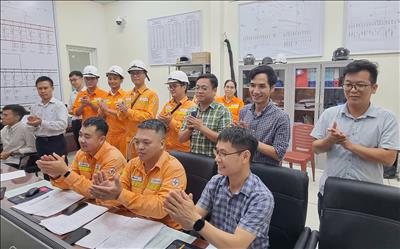 Đóng điện thành công Dự án Trạm biến áp 500kV Vĩnh Yên và đường dây đấu nối – Công trình được chọn gắn biển Chào mừng Đại hội Đảng bộ EVN lần thứ IV