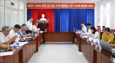Bàn giải pháp tháo gỡ vướng mắc mặt bằng dự án truyền tải điện trên địa bàn phường Long Xuyên (An Giang)