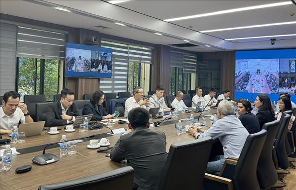 EVNNPT Holds Working Session with World Bank Technical Mission to Prepare for Implementation of the REACH Project