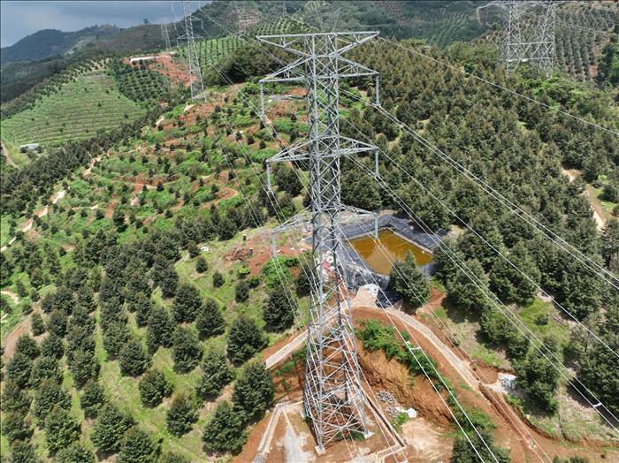 Công trình Đường dây 220kV Bảo Lộc – Định Quán – Sông Mây, góp phần nâng cao đô tin cậy cho lưới điện Quốc gia